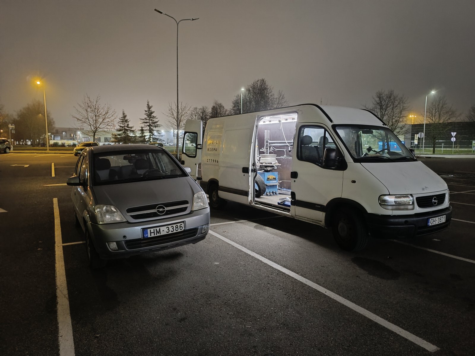Mobile Tire Service Van